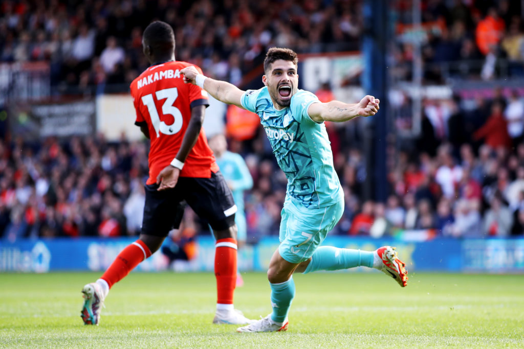 Luton Town v Wolverhampton Wanderers - Premier League