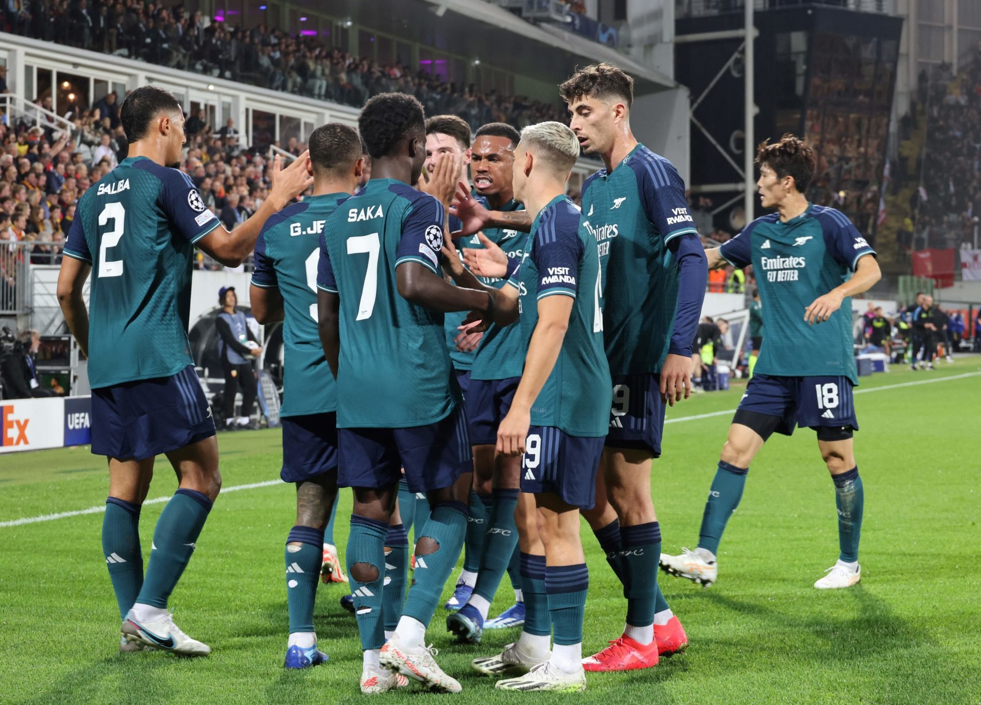 Lens Star Praises One Arsenal Player Despite Gunners Champions League lens-star-praises-one-arsenal-player-despite-gunners-champions-league