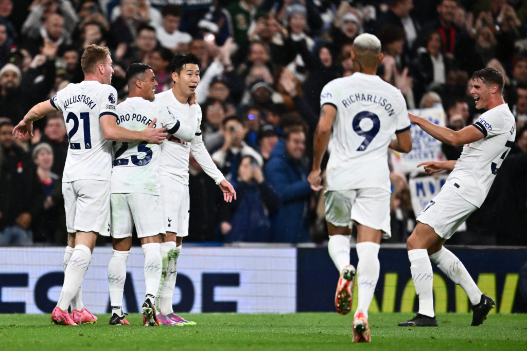 MIcky van de Ven Tottenham