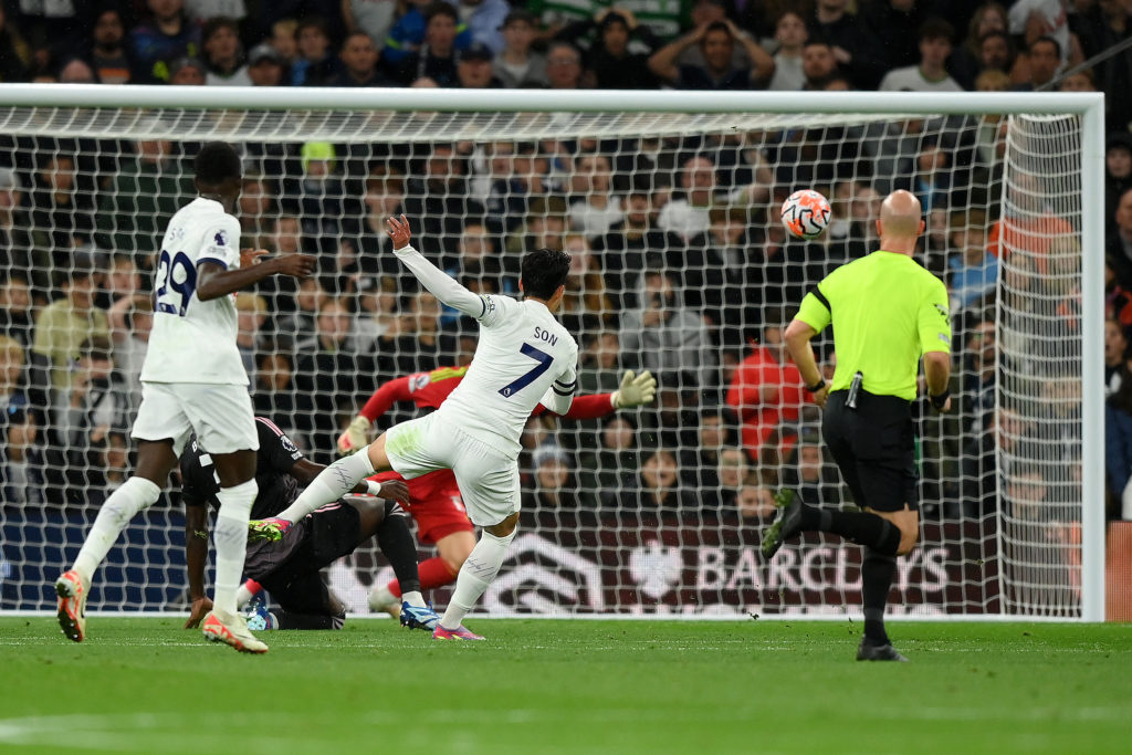 Tottenham Hotspur v Fulham FC - Premier League