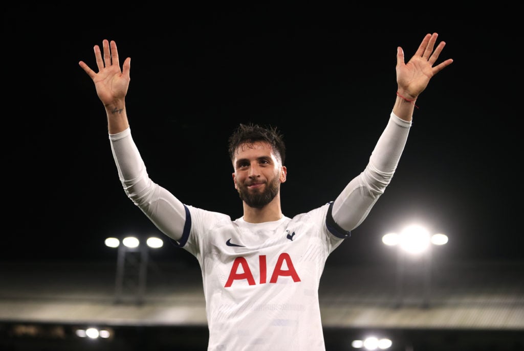 Ange Postecoglou Hugo Larsson Tottenham Rodrigo Bentancur