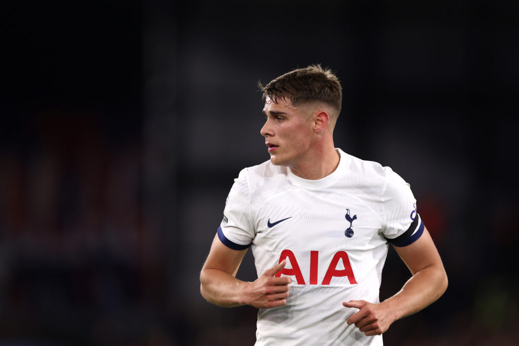 Tottenham Micky van de VEn injury