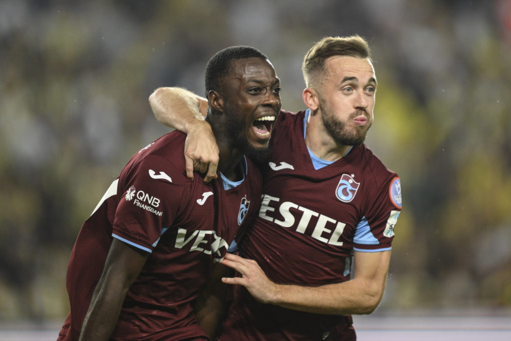 Fenerbahce v Trabzonspor - Turkish Super Lig