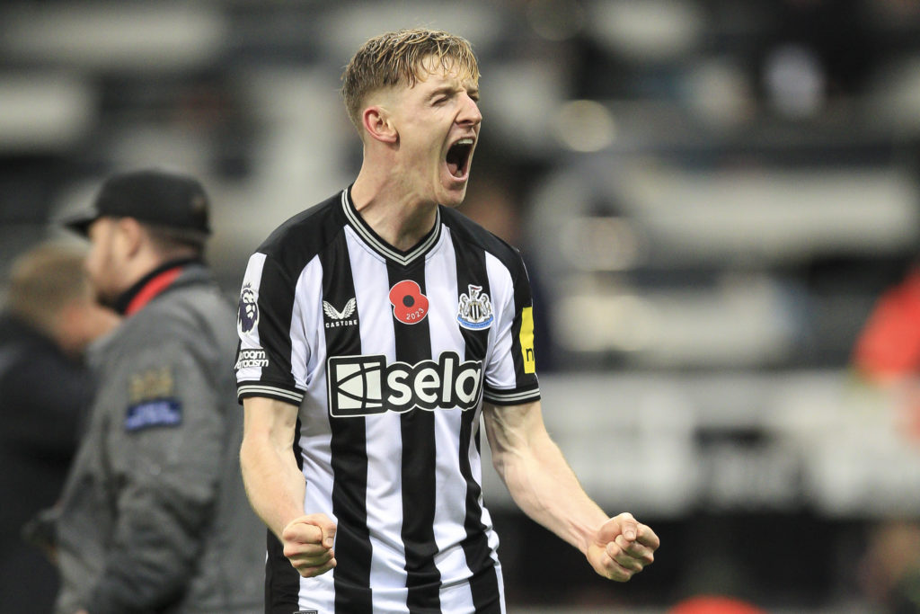 Newcastle United v Arsenal FC - Premier League