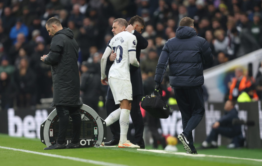 Tottenham Hotspur v Aston Villa - Premier League