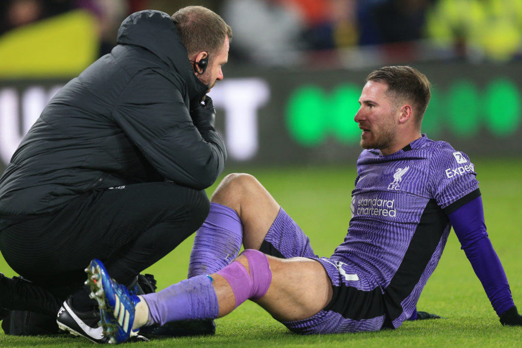 Alexis Mac Allister Liverpool injury