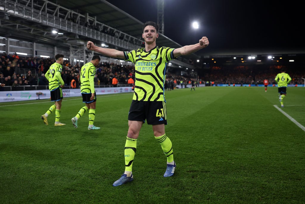 Luton Town v Arsenal FC - Premier League
