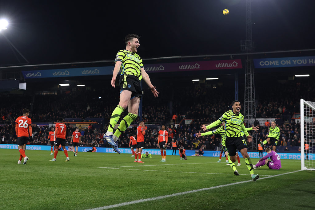 Luton Town v Arsenal FC - Premier League