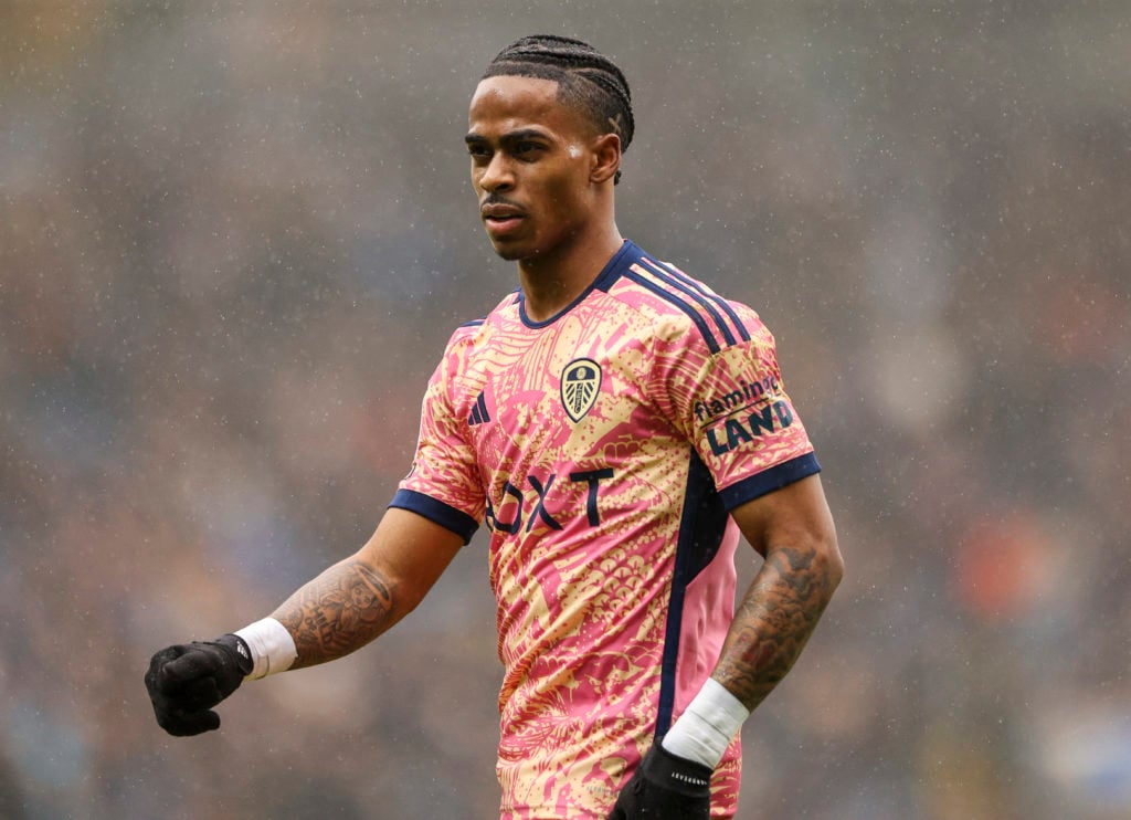 Aston Villa Crysencio Summerville Leeds United