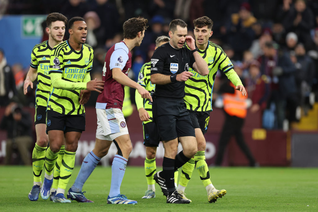 Aston Villa v Arsenal FC - Premier League