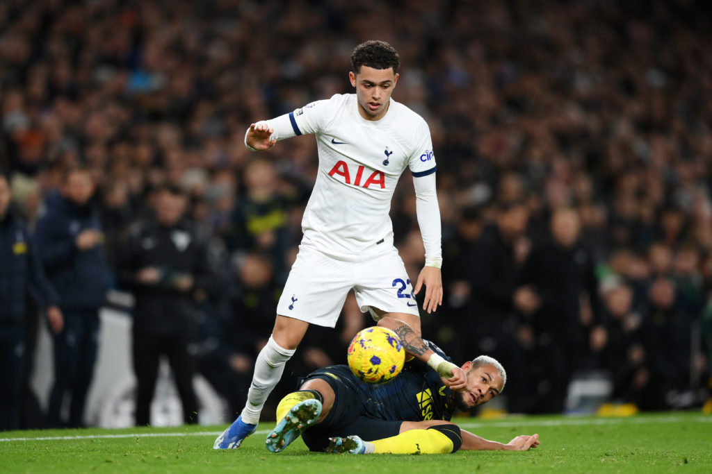 Tottenham Hotspur v Newcastle United - Premier League
