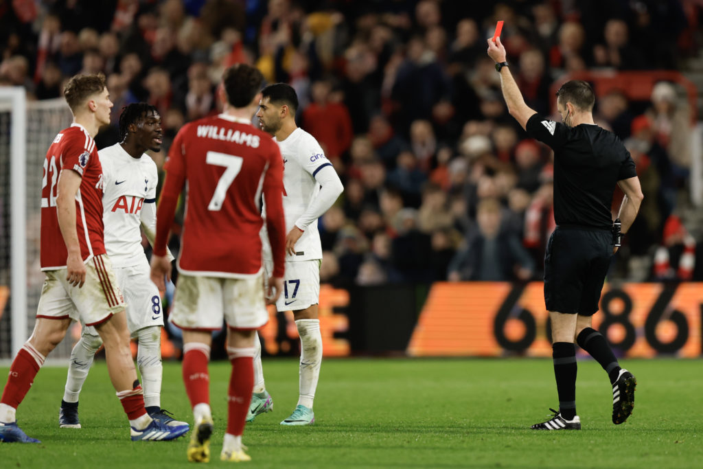 Tim Sherwood Yves Bissouma Tottenham red card
