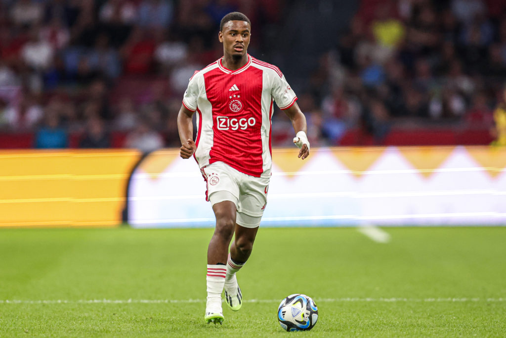 Jakub Kiwior Arsenal Jorrel Hato