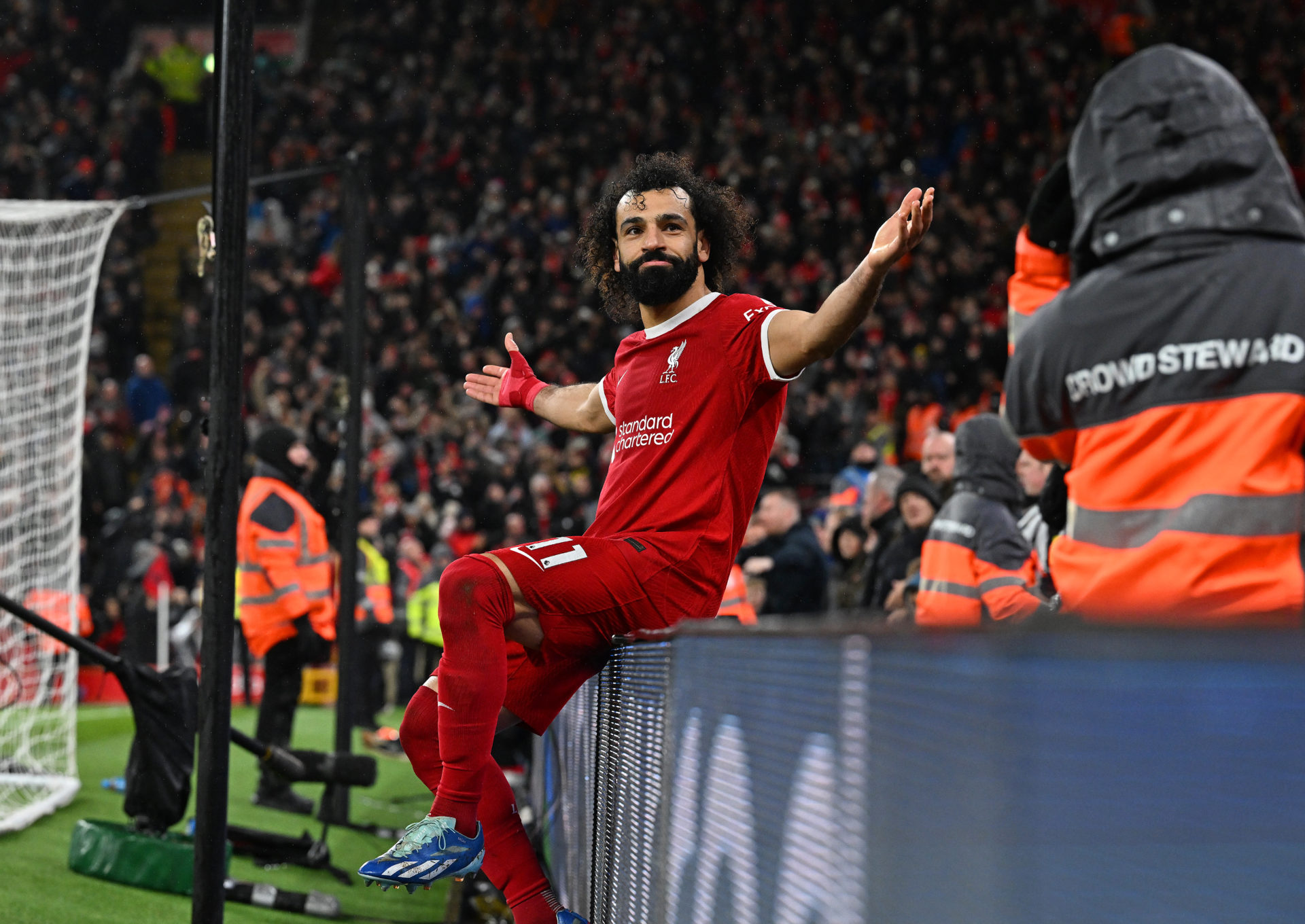 Trent Alexander-Arnold Uses Just One Word To Describe Mohamed Salah As ...