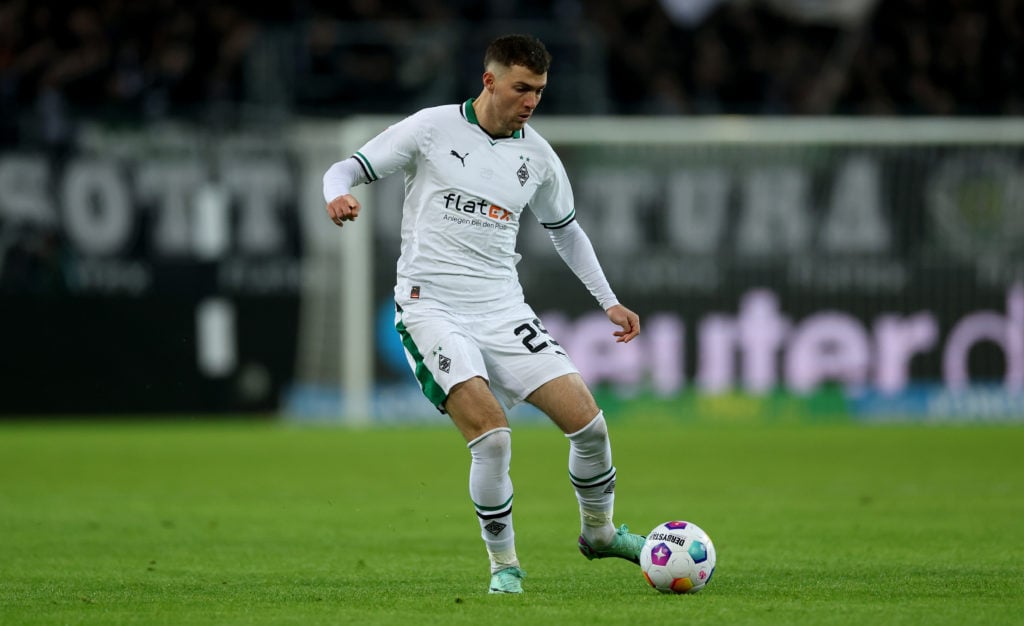 Borussia Mönchengladbach v FC Augsburg - Bundesliga