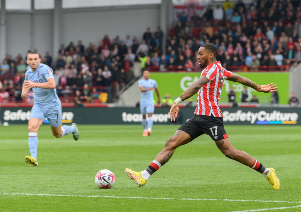 Brentford FC v Aston Villa - Premier League