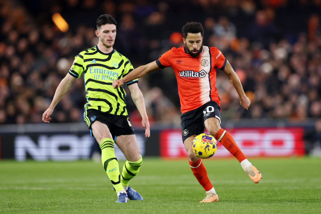 Luton Town v Arsenal FC - Premier League