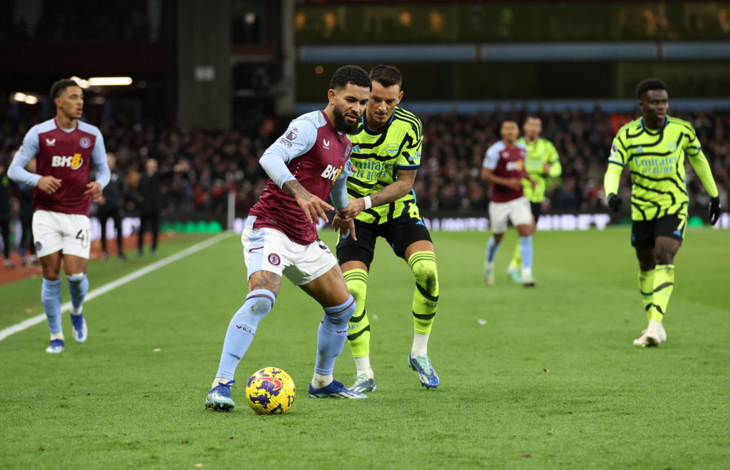 Aston Villa v Arsenal FC - Premier League