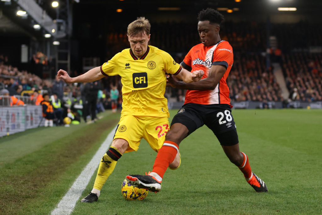 Luton Town v Sheffield United - Premier League