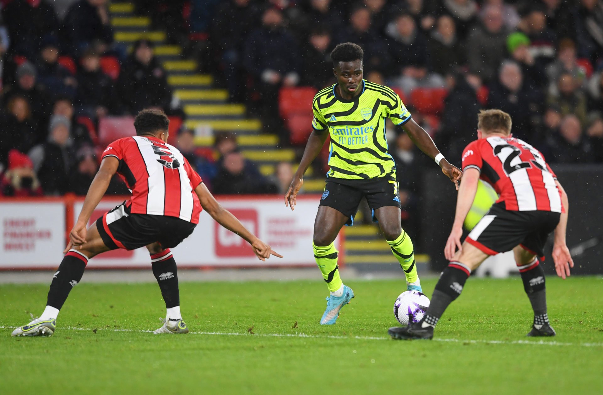 Thierry Henry says Bukayo Saka has just started doing something new at ...