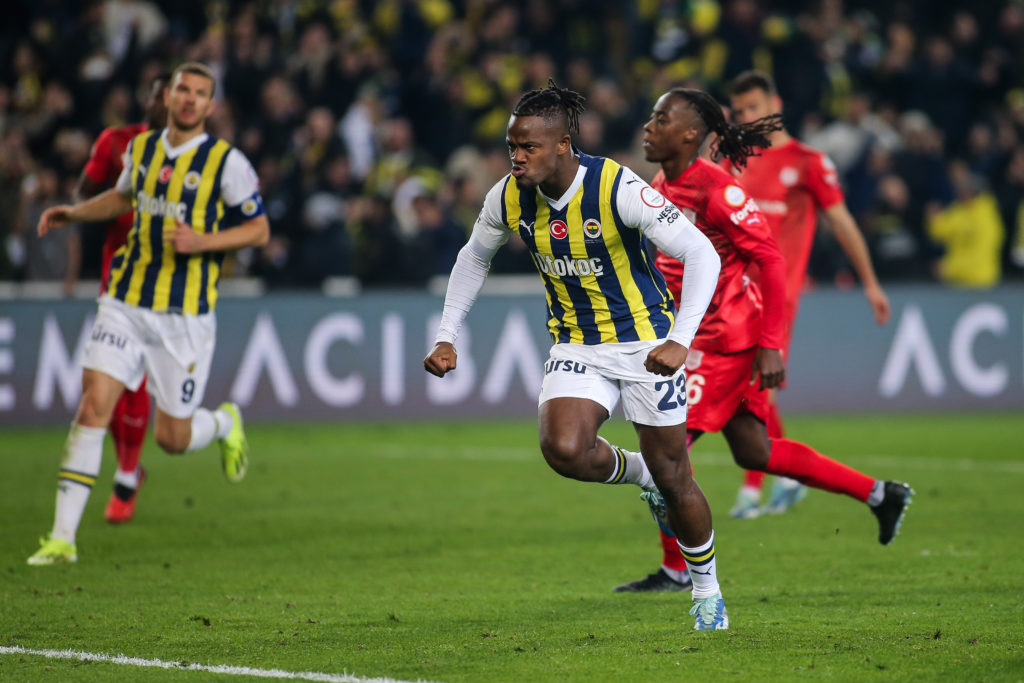 Fenerbahce v Pendikspor - Turkish Super League