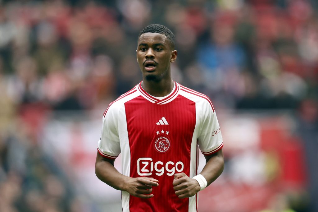 Jorrel Hato in action for Ajax
