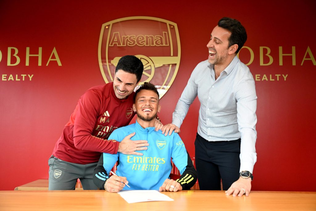 Ben White Signs A Contract Extension at Arsenal