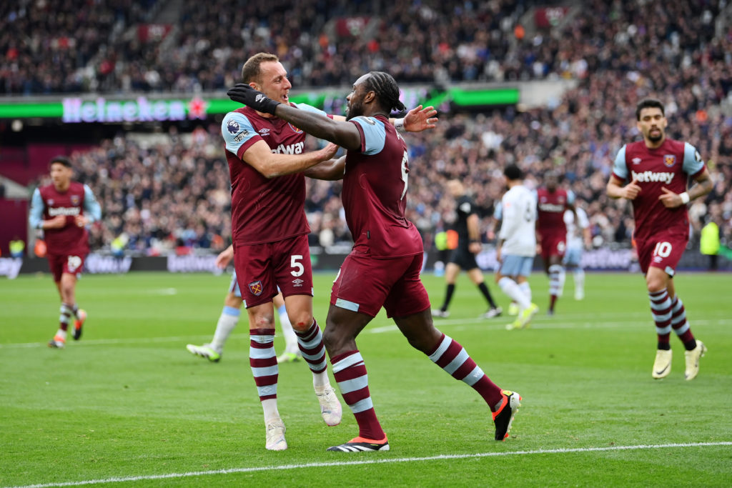West Ham United v Aston Villa - Premier League