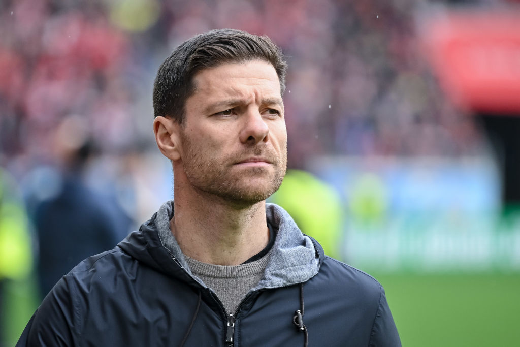 Xabi ALonso Teun Koopmeiners Liverpool