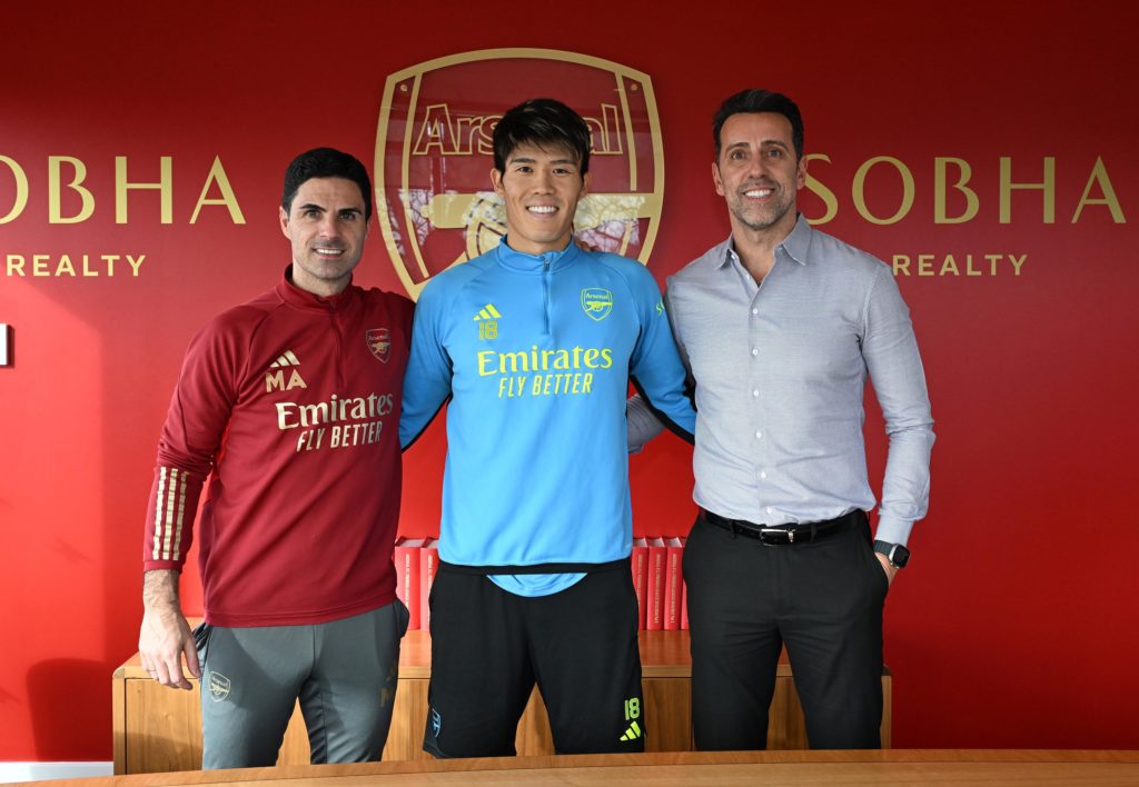 Takehiro Tomiyasu Signs A New Contract At Arsenal