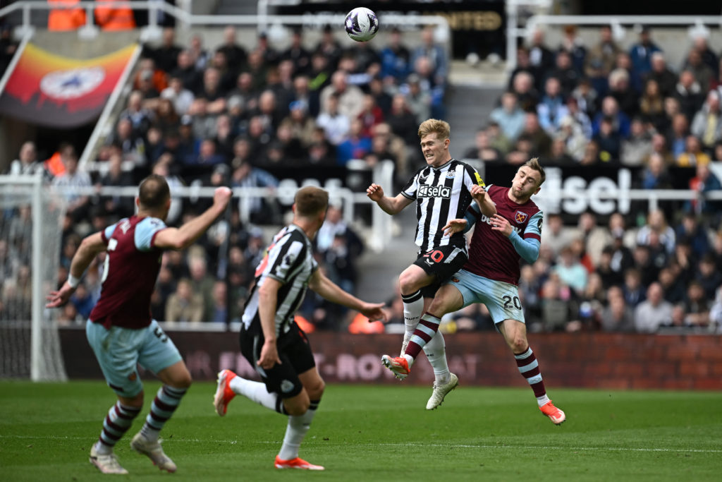 FBL-ENG-PR-NEWCASTLE-WEST HAM