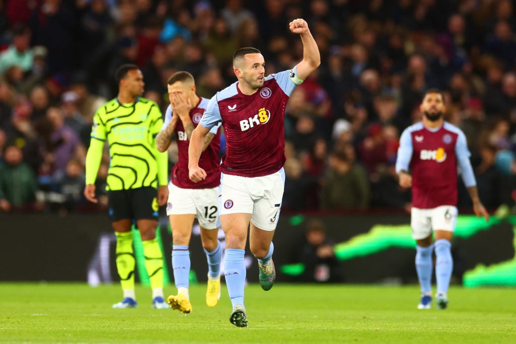 Aston Villa v Arsenal FC - Premier League