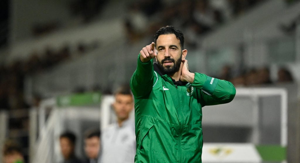 Sporting Lisbon's Portuguese coach Ruben Amorim gestures during the Portuguese League football match between Moreirense FC and Sporting CP at the C...
