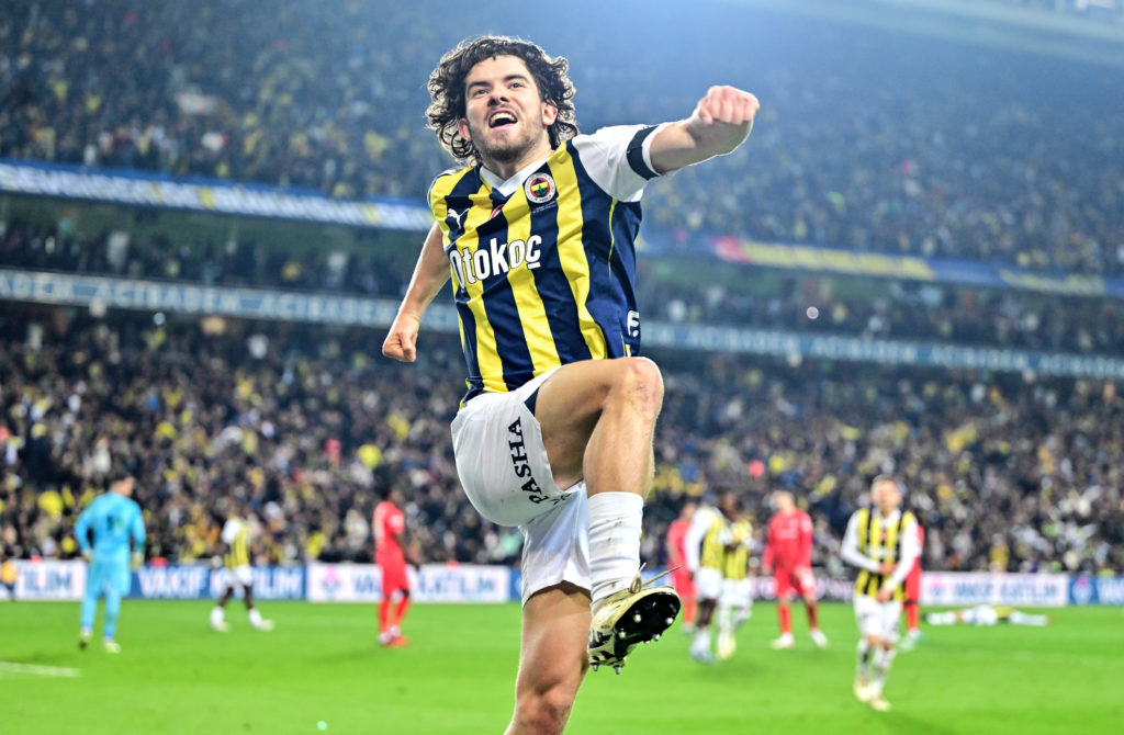 Fenerbahce v Siltas Yapi Pendikspor - Turkish Super Lig