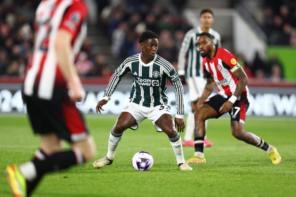 Brentford FC v Manchester United - Premier League