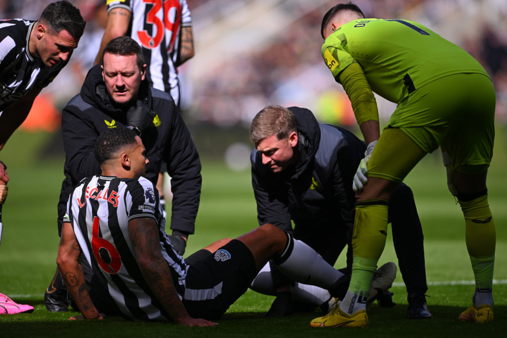 Newcastle United v West Ham United - Premier League