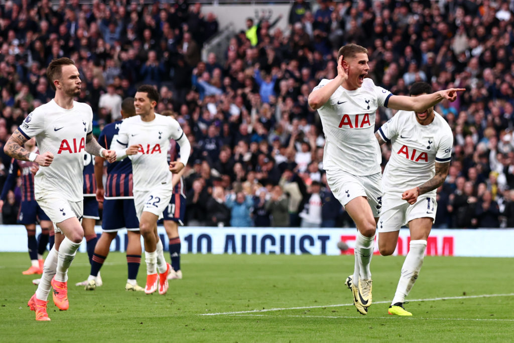 Tottenham Hotspur v Nottingham Forest - Premier League