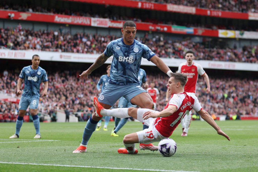 Arsenal FC v Aston Villa - Premier League