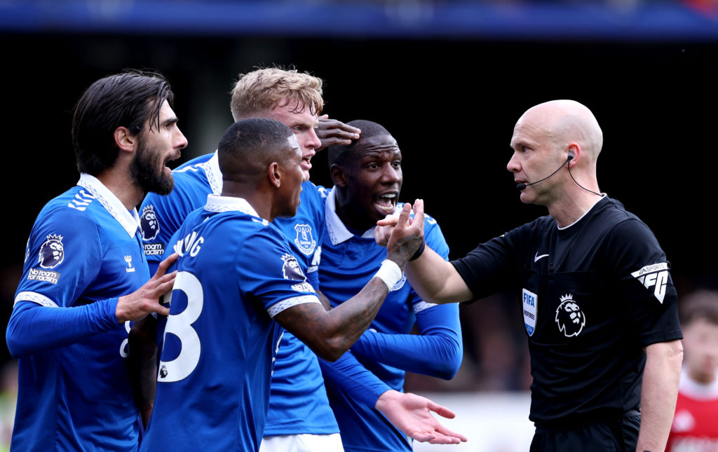 Everton FC v Nottingham Forest - Premier League