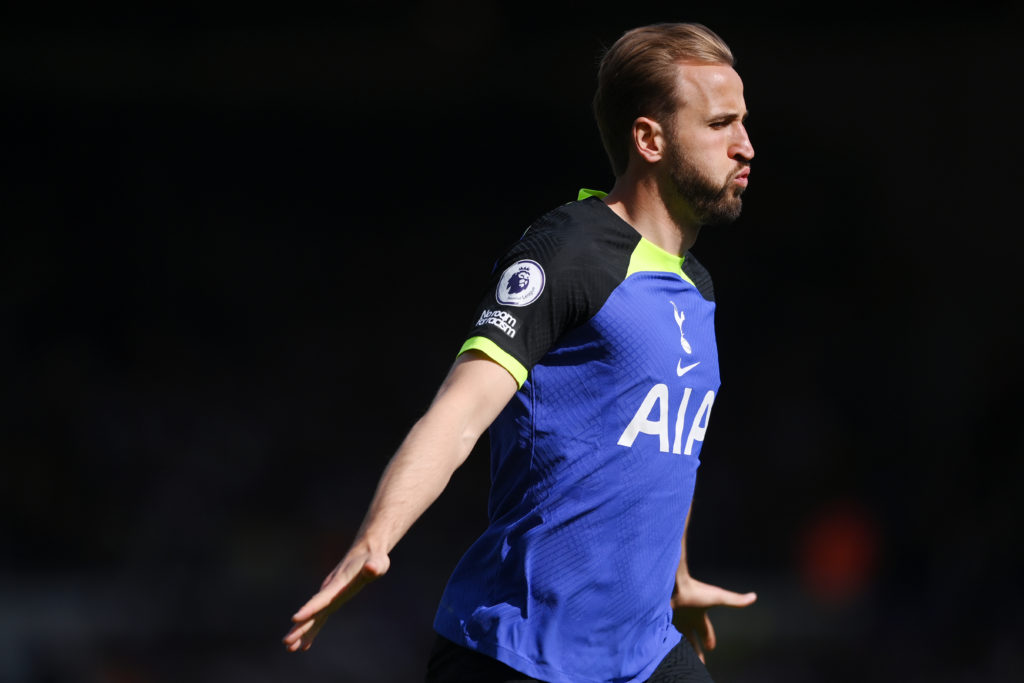 Harry Kane of Tottenham Hotspur celebrates after scoring the team's first goal during the Premier League match between Leeds United and Tottenham H...