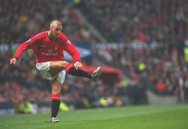 23 Dec 2000:  David Beckham of Manchester United crosses the ball in during the FA Carling Premiership match against Ipswich Town played at Old Tra...