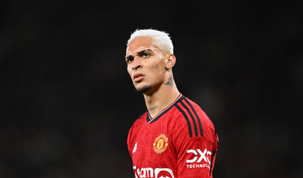 Manchester United v Wolverhampton Wanderers - Premier League