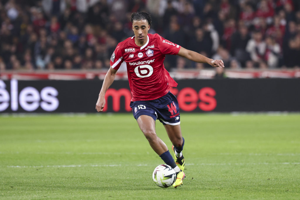 Leny Yoro #15 of Lille OSC controls the ball during the Ligue 1 Uber Eats match between Lille OSC and RC Lens at Stade Pierre Mauroy on March 29, 2...