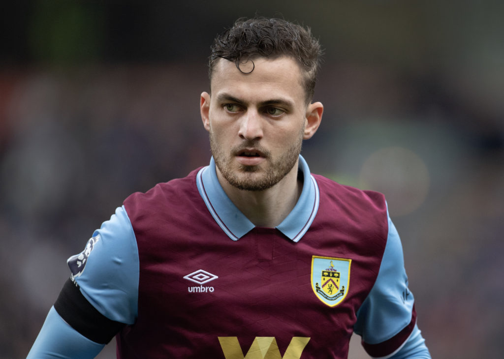 Burnley FC v Newcastle United - Premier League