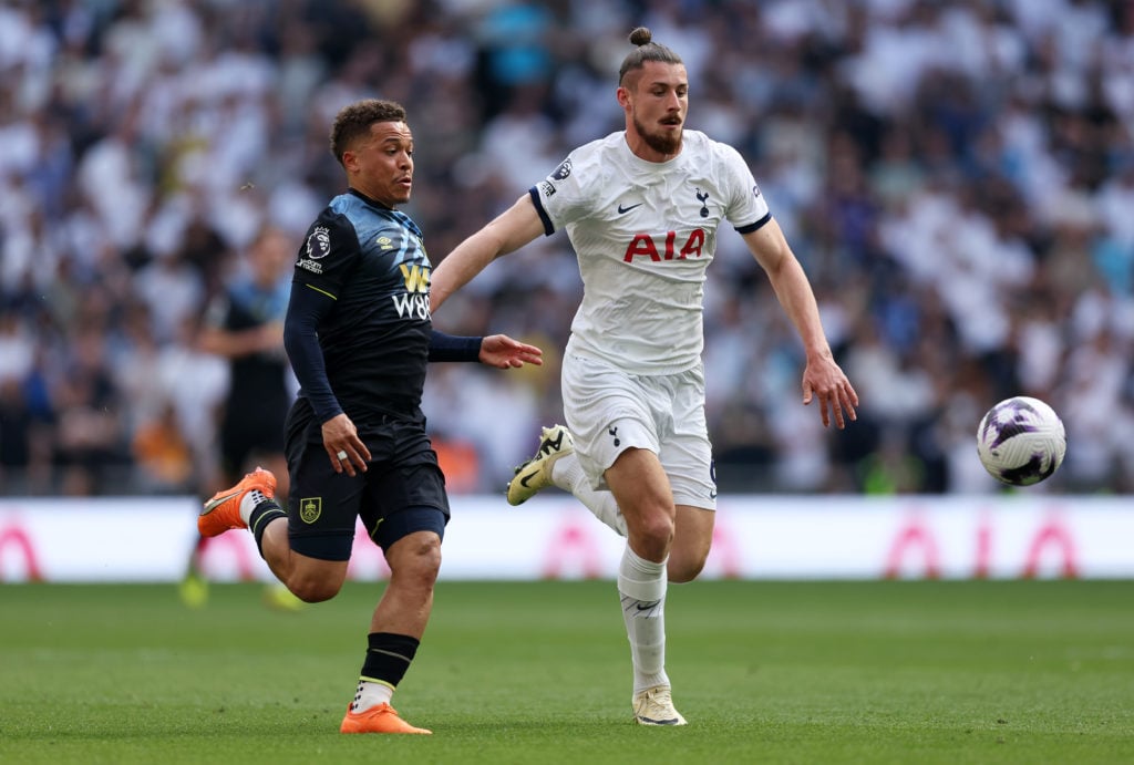 Tottenham Hotspur v Burnley FC - Premier League