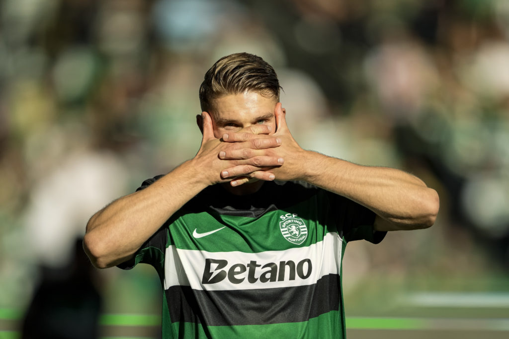 Viktor Gyokeres of Sporting celebrates his goal during the Liga Portugal Bwin match between Sporting CP and GD Chaves at Estadio Jose Alvalade on M...