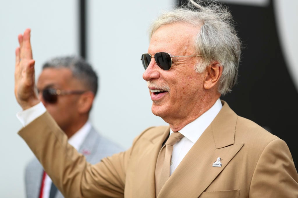 Owner Stan Kroenke of the Los Angeles Rams waves to fans in the tunnel prior to an NFL football game against the Tampa Bay Buccaneers at Raymond Ja...