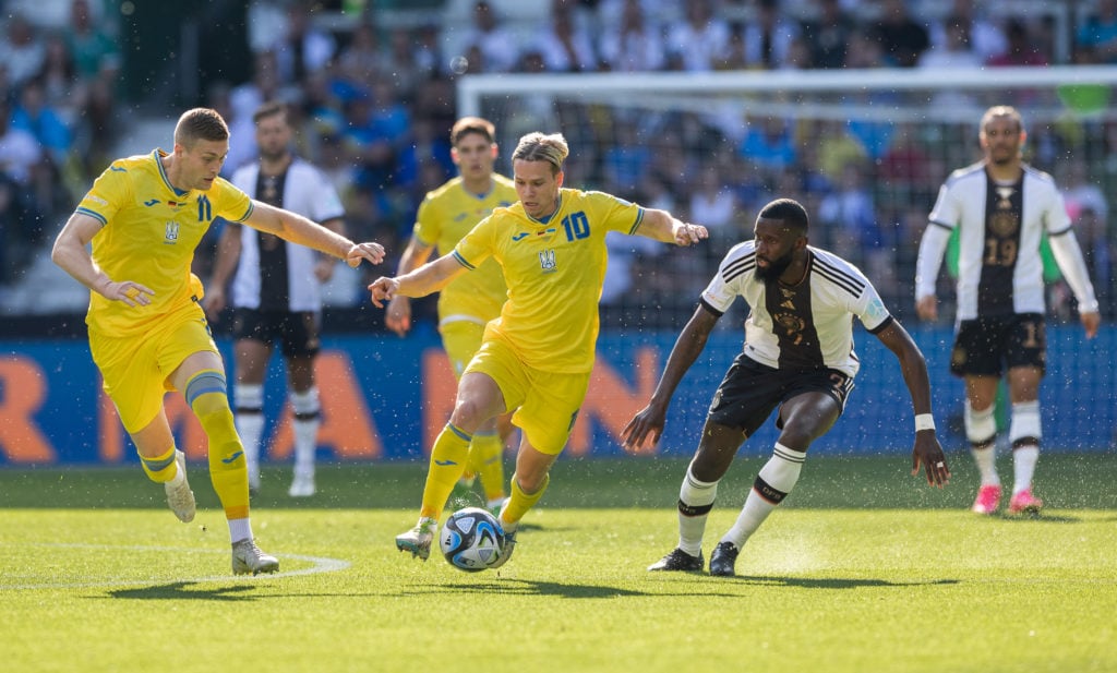 Report: Crystal Palace want to sign 'unbelievable' player who Roberto De Zerbi said could win the Ballon d'Or