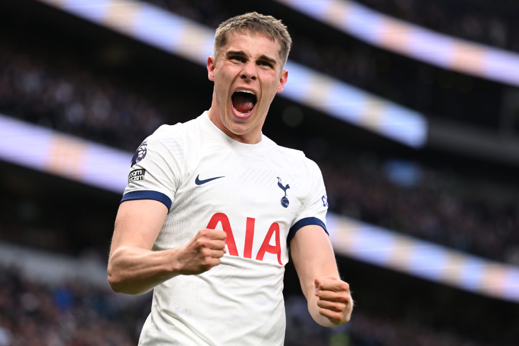 Tottenham Hotspur v Nottingham Forest - Premier League