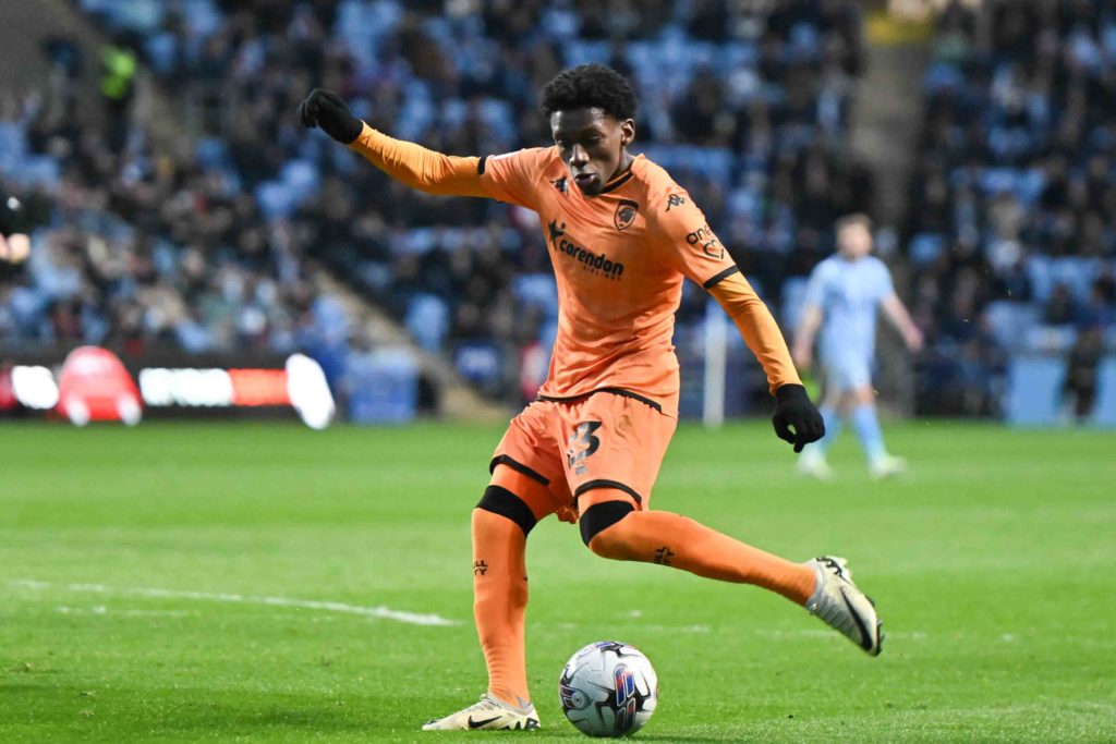Jaden Philogene (23, Hull City) is shooting during the Sky Bet Championship match between Coventry City and Hull City at the Coventry Building Soci...